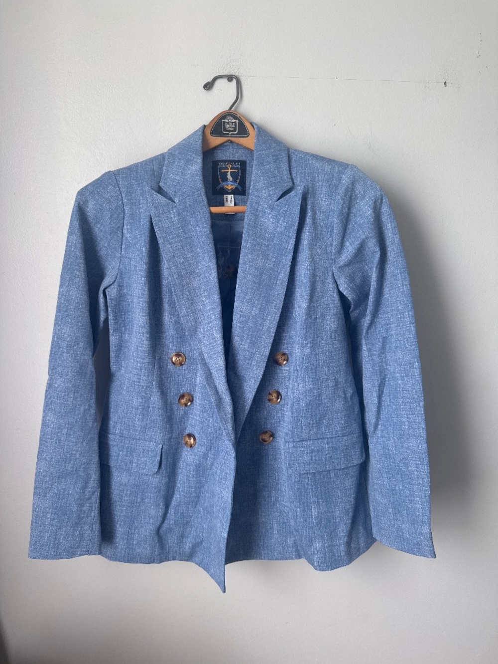 Yacht club Isaac Mizrahi live light blue blazer